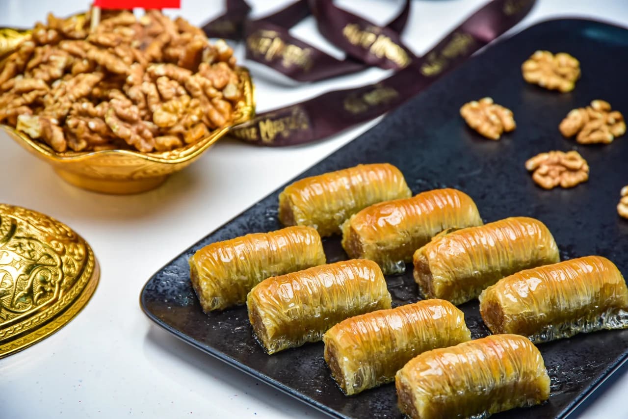 Walnut Twisted Roll Baklava