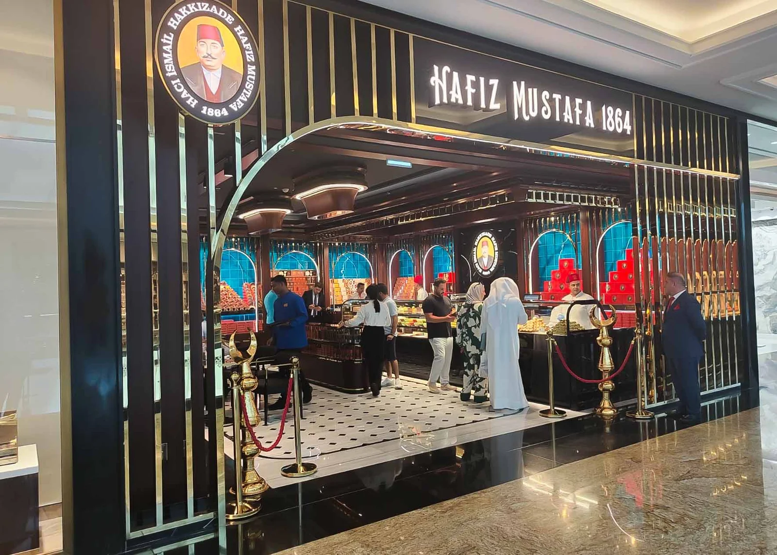 HAFIZ MUSTAFA 1864 MALL OF THE EMIRATES